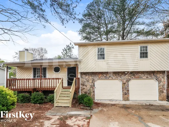 1705 Olde Oak Dr, Lithia Springs, GA 30122