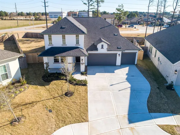 1911 Hickory Grove Ln, Tomball, TX 77375