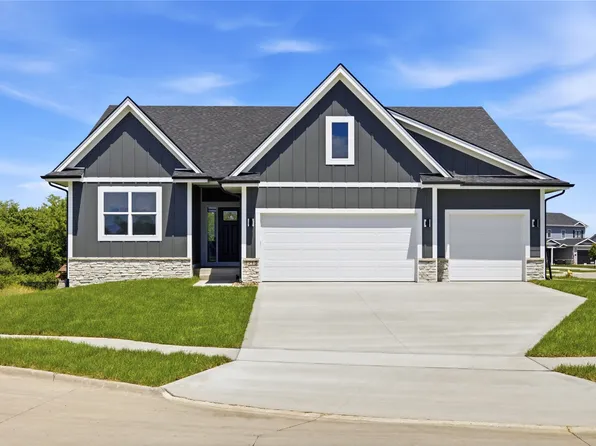 1715 Roebling Rd, Adel, IA 50003