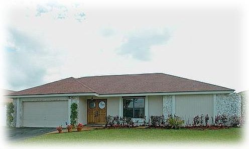 1st image of 1240 NW 76th Ave