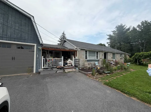 127 New Hampshire Route 25, Meredith, NH 03253