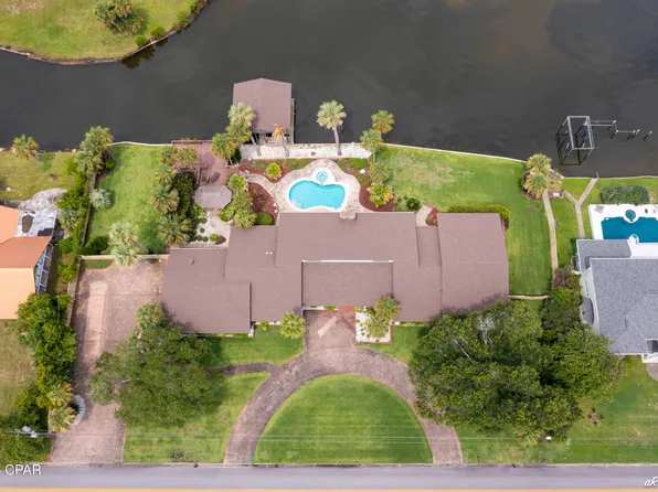 4605 Northshore Rd, Lynn Haven, FL 32444