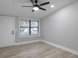 Meadowood Apartments, Nicholasville, KY 40356