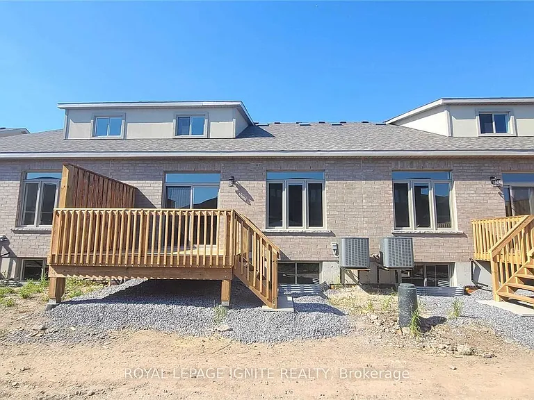 98 Athabaska Dr — Photo 20