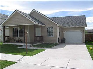 1st image of 27 Meadow Brook Ln