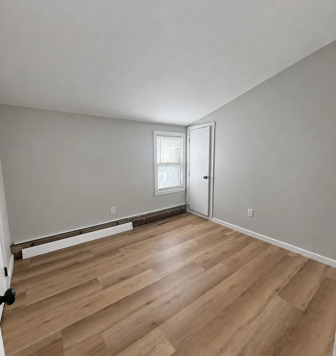 2 bed, $1,600 — Photo 4