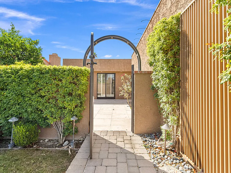 73153 Ajo Ln — Photo 40