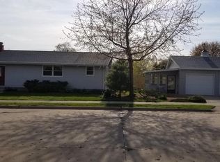 2702 42nd St, Two Rivers, WI 54241