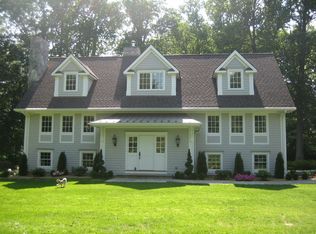 165 Grumman Ave, Norwalk, CT 06851