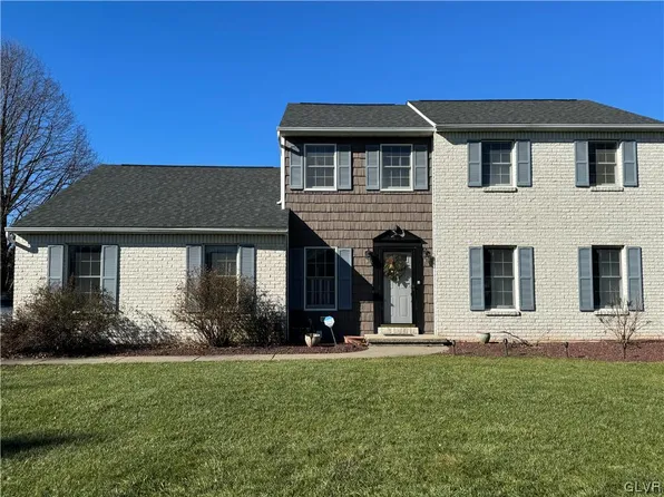 2727 Willow St N, Coplay, PA 18037