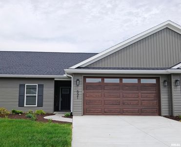 521 N 3rd St, Eldridge, IA, 52748