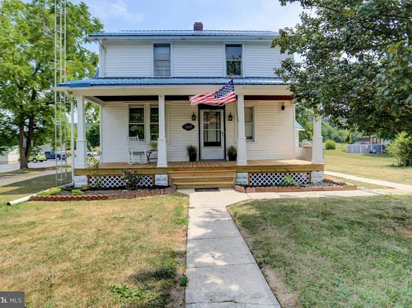 7603 Mentzer Gap Rd, Waynesboro, PA 17268
