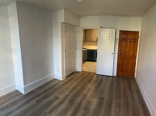 Rented by Apple Exclusive Realty Inc | media 24