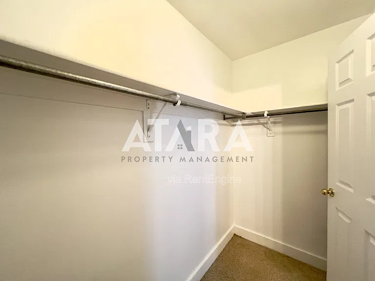 10912 S Poplar Brook Pl — Photo 28