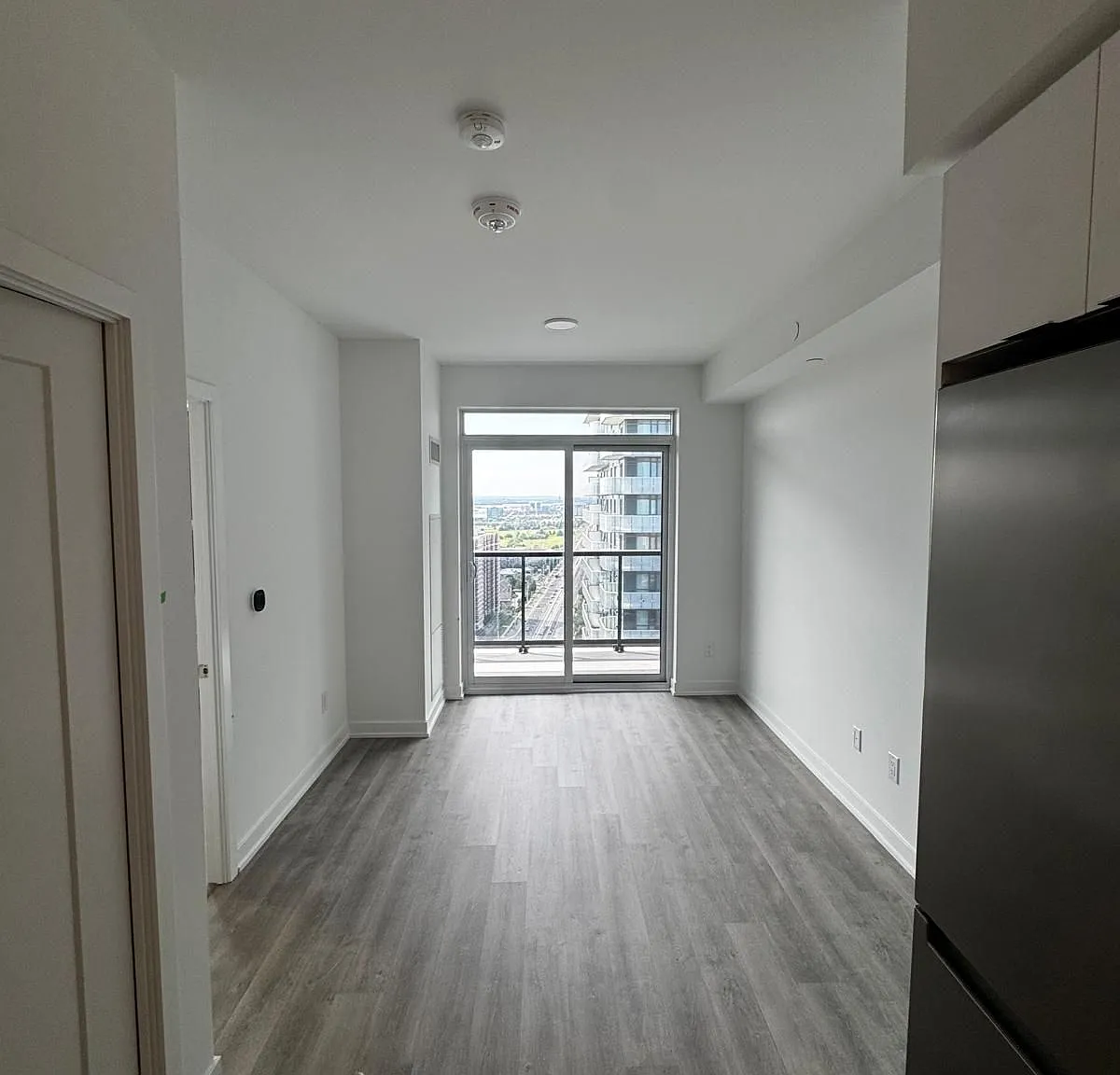 1 bed, $2,100 — Photo 1