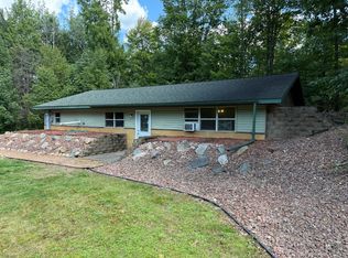 2810 Crescent Rd, Rhinelander, WI 54501