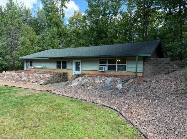 2810 Crescent Rd, Rhinelander, WI 54501