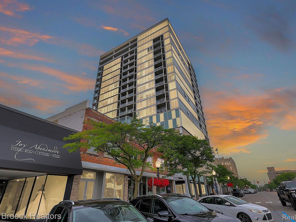 1st image of 432 S Washington Ave Unit 1305