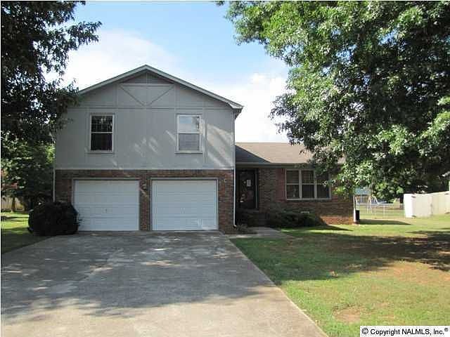 1st image of 2115 Bideford Dr SW