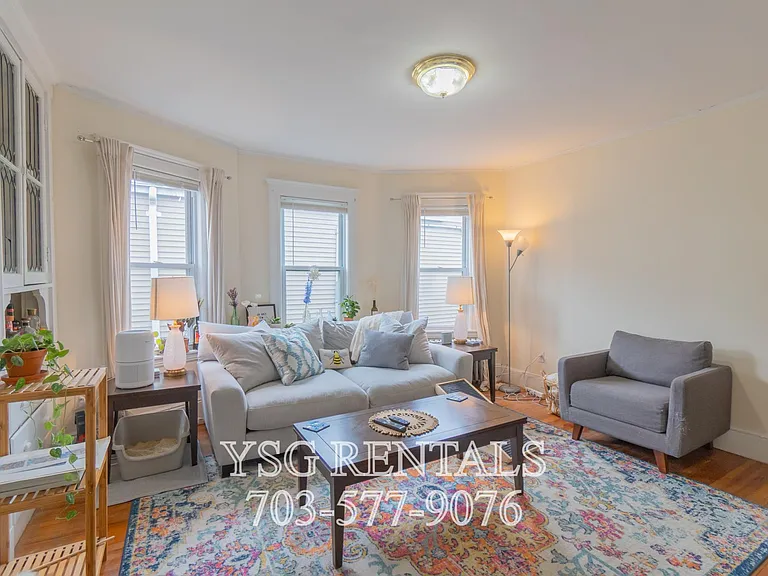 40 Easton St #3 — Photo 17