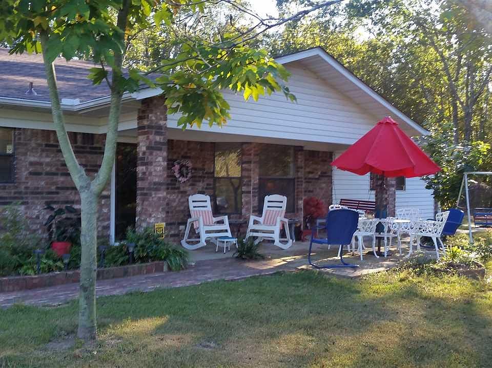 1st image of 637 Fleetwood Dr