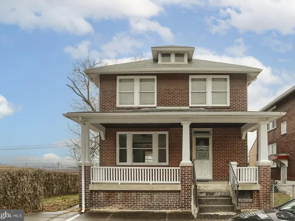 446 S 2nd St, Steelton, PA 17113