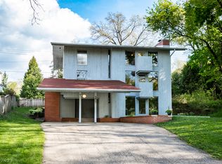 3417 Crestwood Dr, Madison, WI 53705