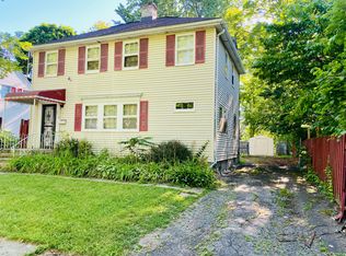 2218 Milbourne Ave, Flint, MI 48504