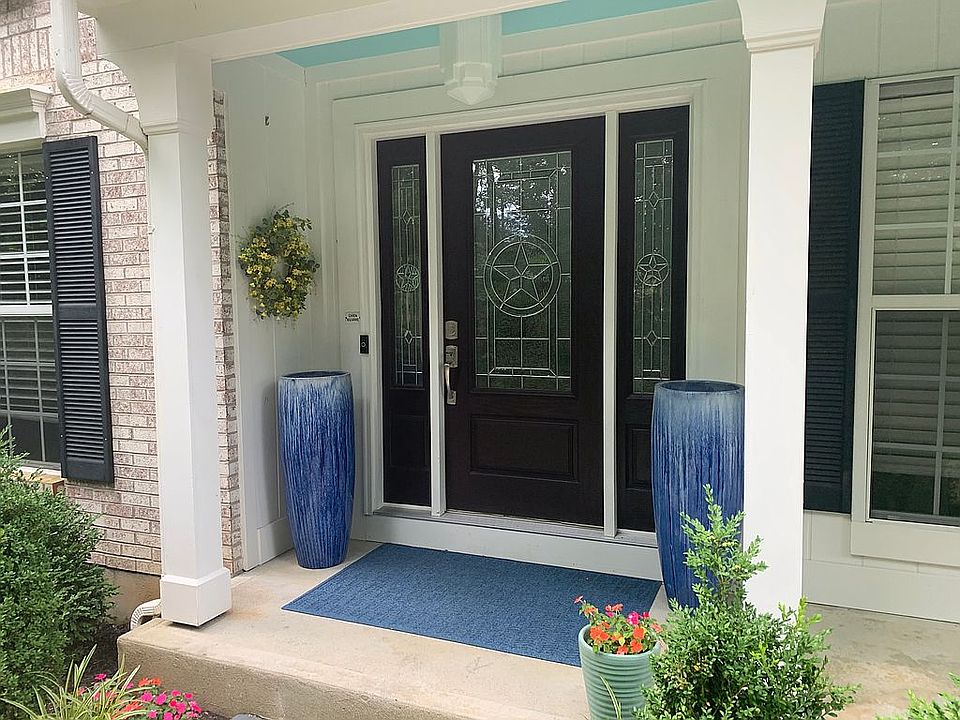 2nd image of 441 Ashsteade Ln