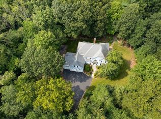30 Blackthorn Rd, Shrewsbury, MA 01545