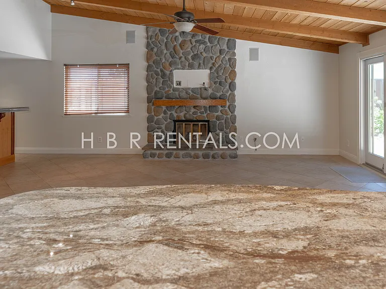 2865 Morgan Dr — Photo 11