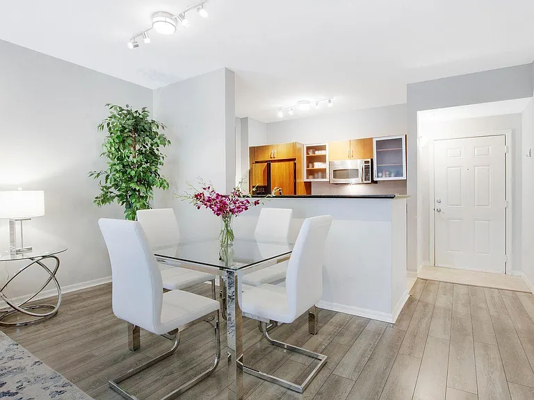802 Windward Way #206 — Photo 6