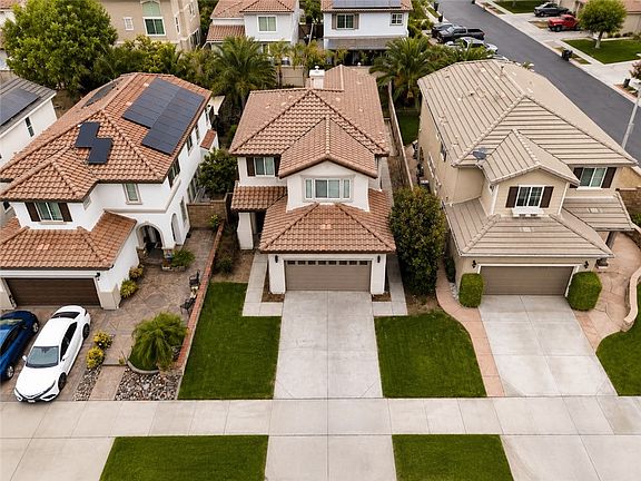 2nd image of 32574 Wildflower Dr