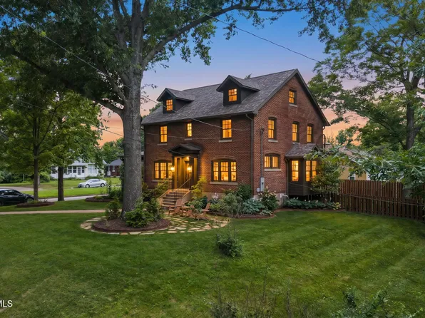 1008 Fairmount Blvd, Jefferson City, MO 65101