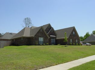 4916 Rabbit Chase Ln, Arlington, TN 38002