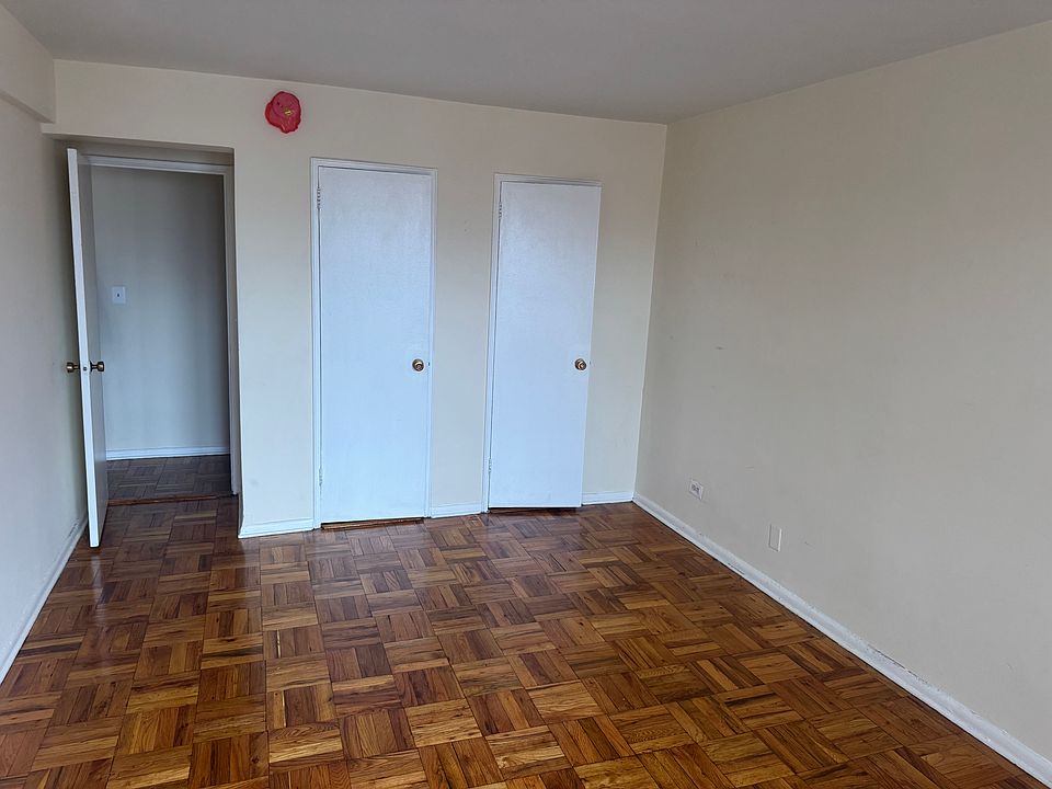 2nd image of 2505 Tratman Ave #A11