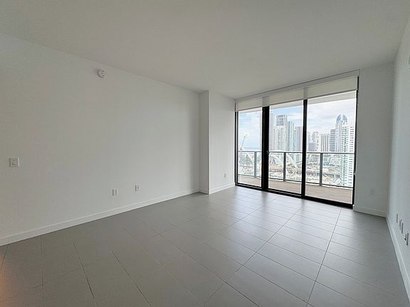 5th image of 65 NE 16th St #L-09