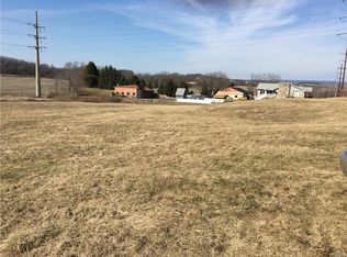 4256 Roosevelt St, Whitehall, PA 18052