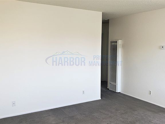 2nd image of 734 W 27th St