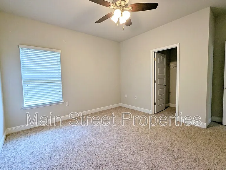 3678 Hawks Landing Cir — Photo 24