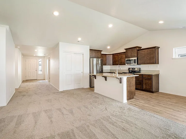 4214 W Wood Ct — Photo 8