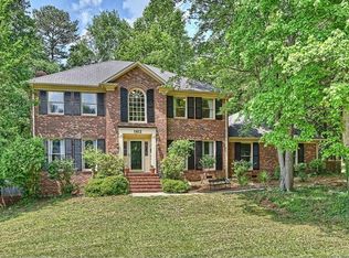 1812 Cavendish Ct, Charlotte, NC 28211