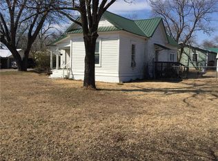 502 E Morgan, Meridian, TX 76665