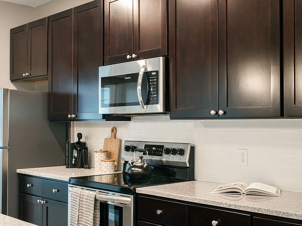 Modern Kitchen | Cincinnati OH Apartment For Rent | Liberty Flats