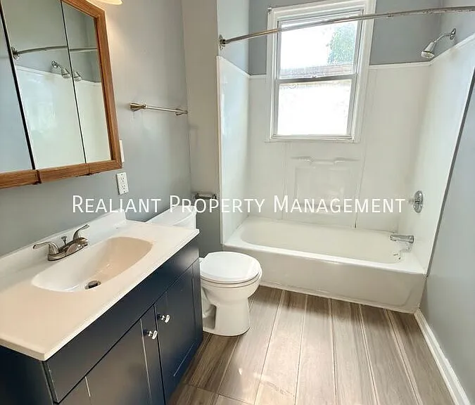 1815 Clarion Ave #1 — Photo 11
