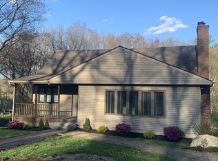 325 Sharps Lot Rd, Swansea, MA 02777