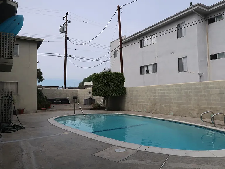 14609 Christine Dr #12 — Photo 19