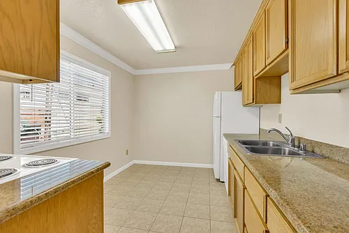 2015 P St #8 Photo 1