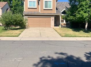 8259 S Saulsbury Way, Littleton, CO 80128