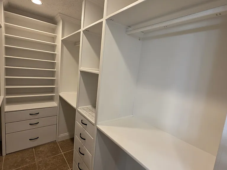 6511 White Oaks Ln — Photo 29